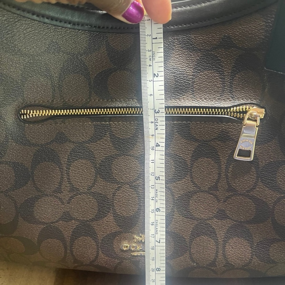 Coach Black and Brown Signature Shoulder Bag - Picture 6 of 16